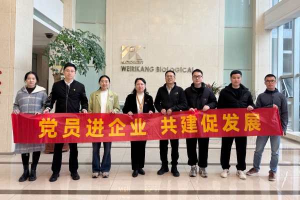 活动照片5(1)_副本.jpg 活动照片5(1)_副本.jpg