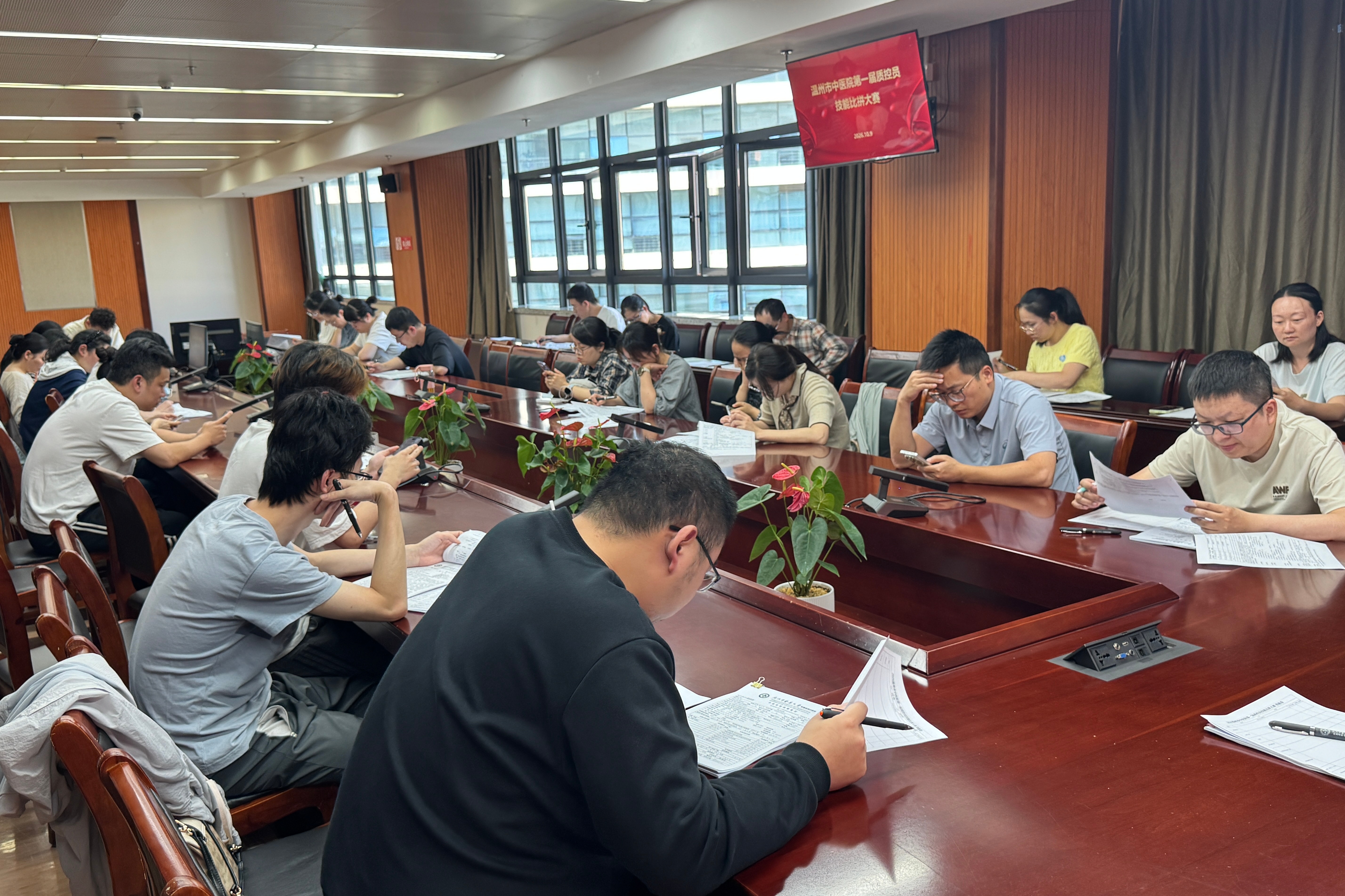图片5_副本.jpg 图片5_副本.jpg